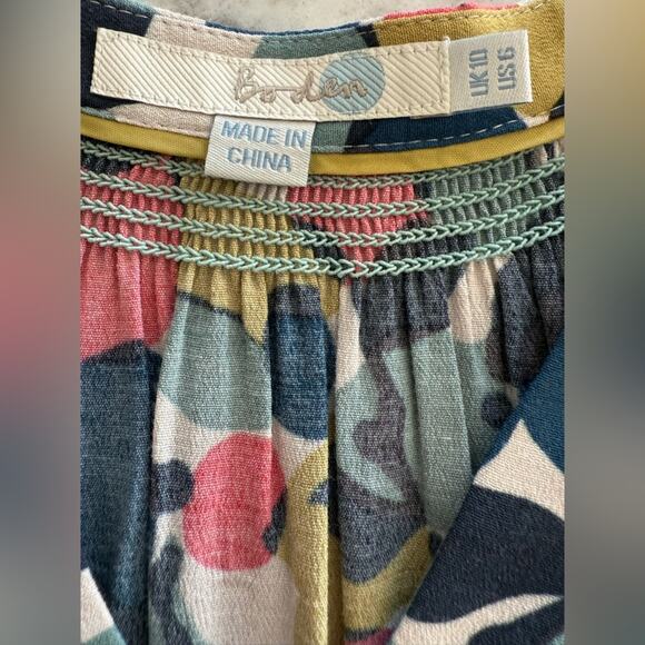 Boden Colorful Artsy 3/4 Sleeve Peasant Women's Blouse- Size 6 - Picture 3 of 7